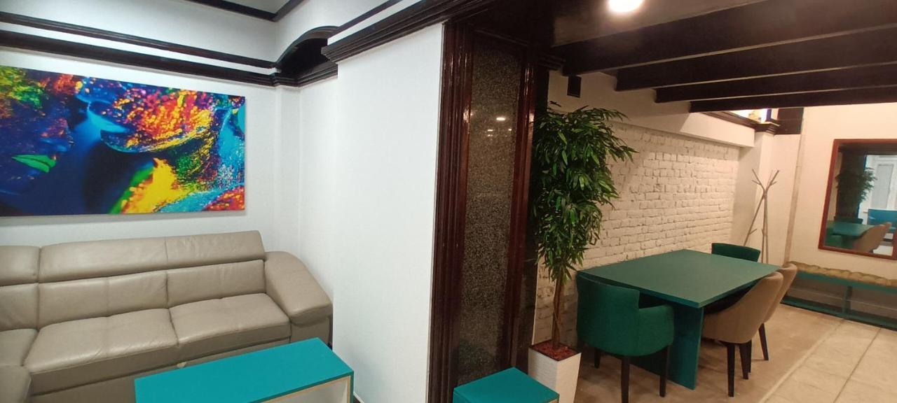Old Cafe Spa Apartment Belgrade Exterior photo